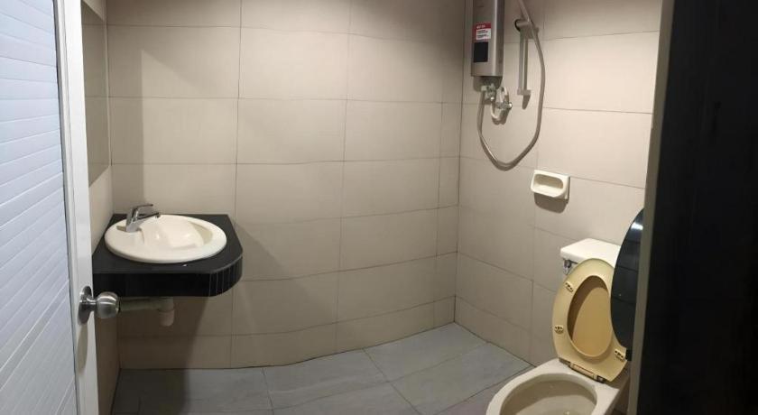 Hotel Perdana Lawas Buitenkant foto