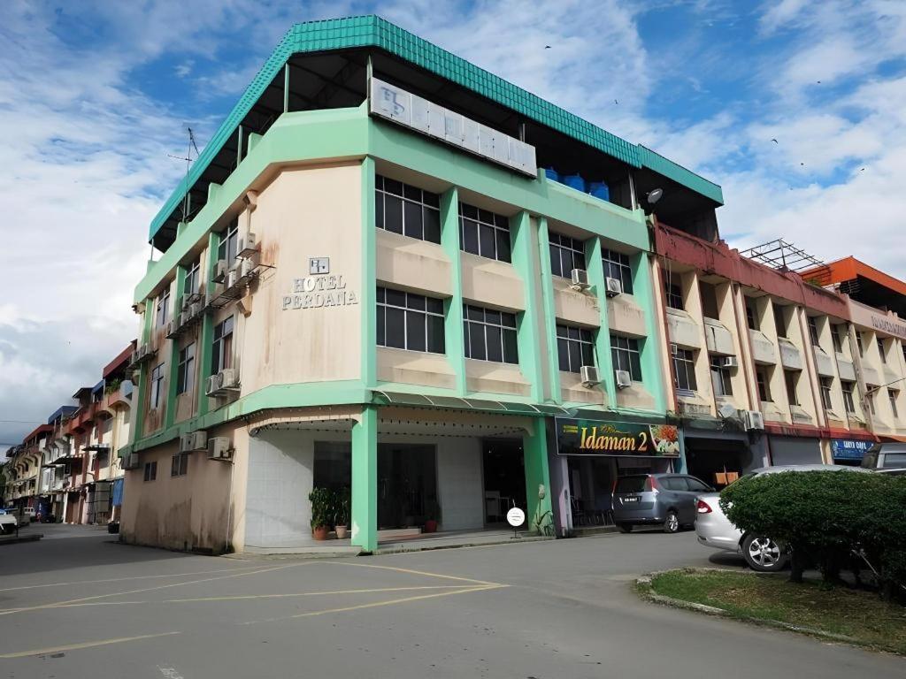 Hotel Perdana Lawas Buitenkant foto